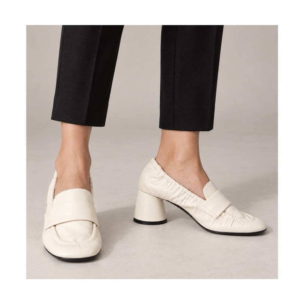 Proenza Schouler Glove Leather Heeled Loafers Cream Size 39